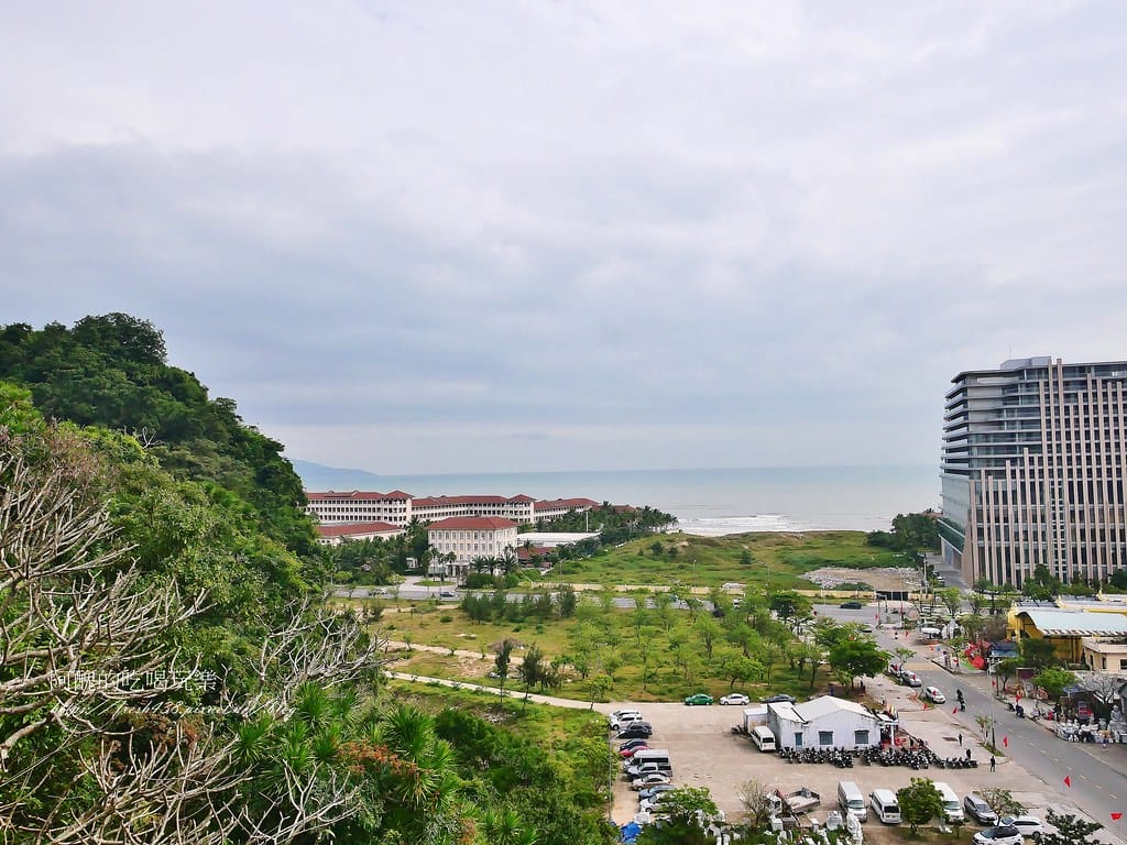 【越南景點】五行山(The Marble Mountains),峴港必遊的景點,一起探索神秘的鐘乳石洞。 - 第15張圖 10