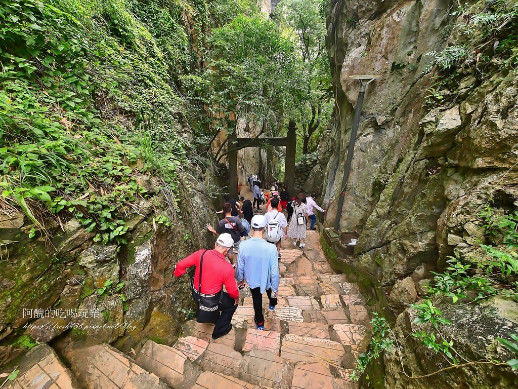 【越南景點】五行山(The Marble Mountains),峴港必遊的景點,一起探索神秘的鐘乳石洞。 - 第50張圖 54