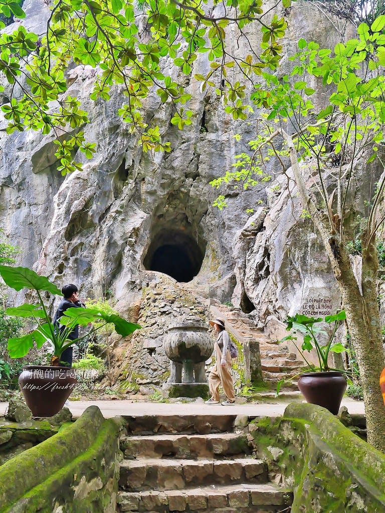【越南景點】五行山(The Marble Mountains),峴港必遊的景點,一起探索神秘的鐘乳石洞。 - 第38張圖 31