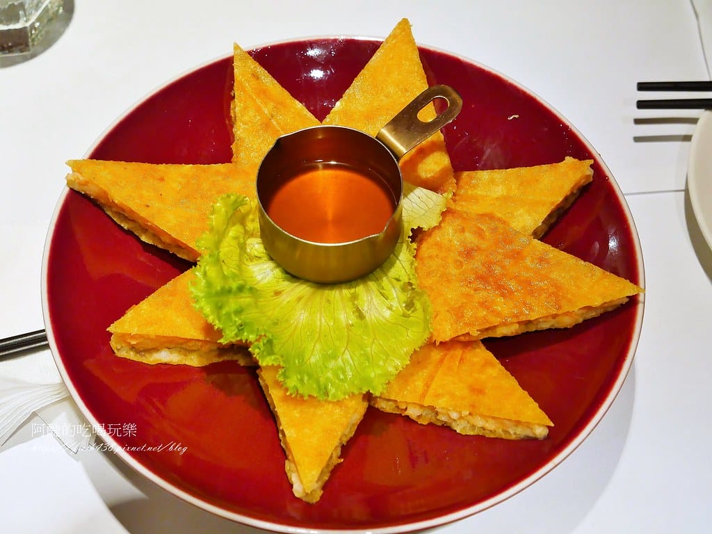 【新北美食】瓦城泰國料理-板橋店,用餐環境佳,必吃檸檬魚、松阪豬、摩摩喳喳! - 第32張圖 21