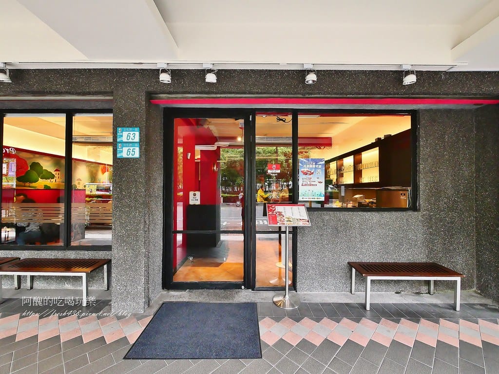 【新北美食】瓦城泰國料理-板橋店,用餐環境佳,必吃檸檬魚、松阪豬、摩摩喳喳! - 第6張圖 3