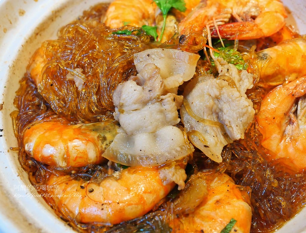 【新北美食】瓦城泰國料理-板橋店,用餐環境佳,必吃檸檬魚、松阪豬、摩摩喳喳! - 第37張圖 25-1