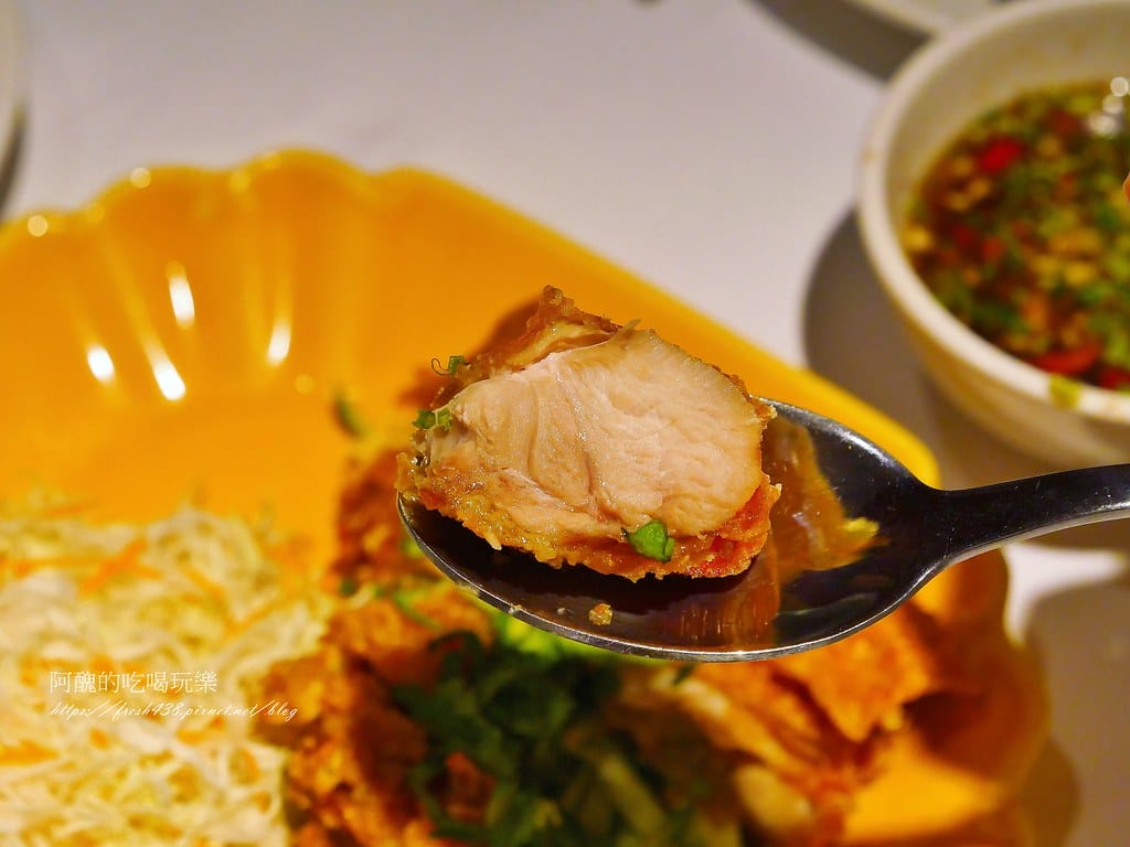 【新北美食】瓦城泰國料理-板橋店,用餐環境佳,必吃檸檬魚、松阪豬、摩摩喳喳! - 第29張圖 18-1