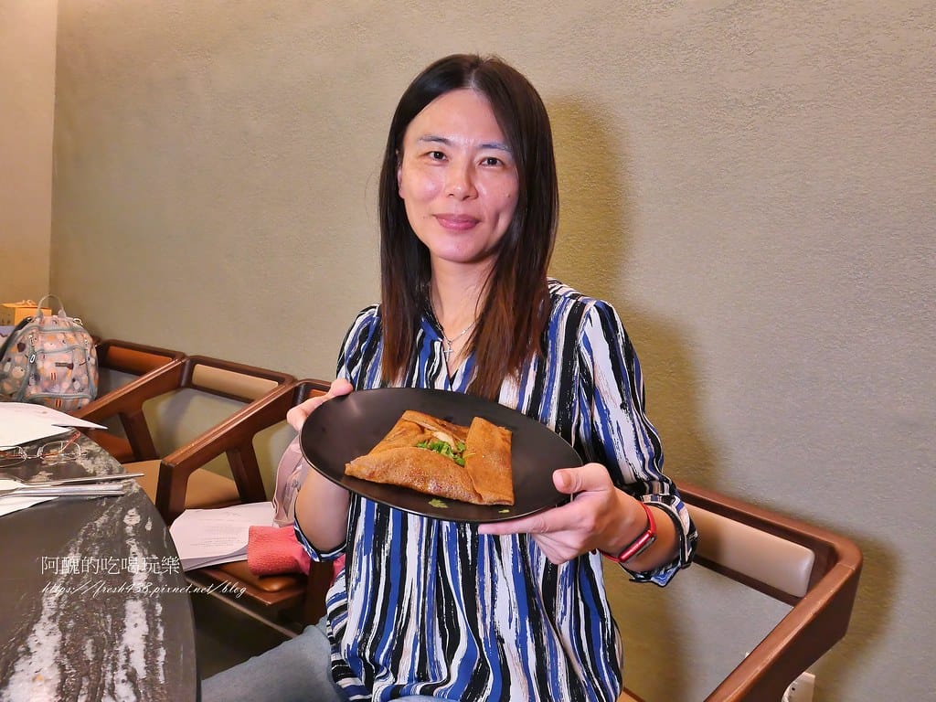 【台北美食】山三石La Roche qui Chante,⼤安區的秘密甜點店,品嘗道地法式薄餅套餐。 - 第40張圖 30