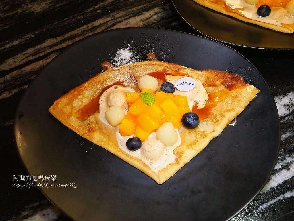 【台北美食】山三石La Roche qui Chante,⼤安區的秘密甜點店,品嘗道地法式薄餅套餐。 - 第42張圖 32