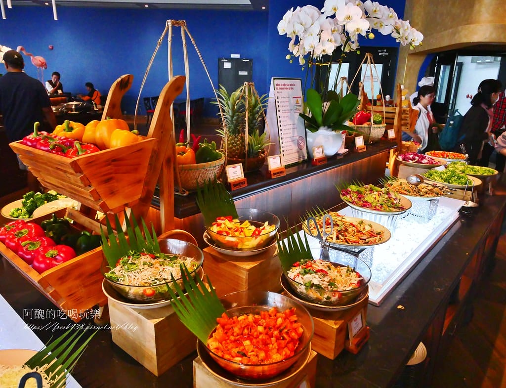 【越南峴港美食】巴拿山四季自助百匯(Four Seasons Buffet Restaurant),品味異國美食,吃到飽超過癮! - 第18張圖 11