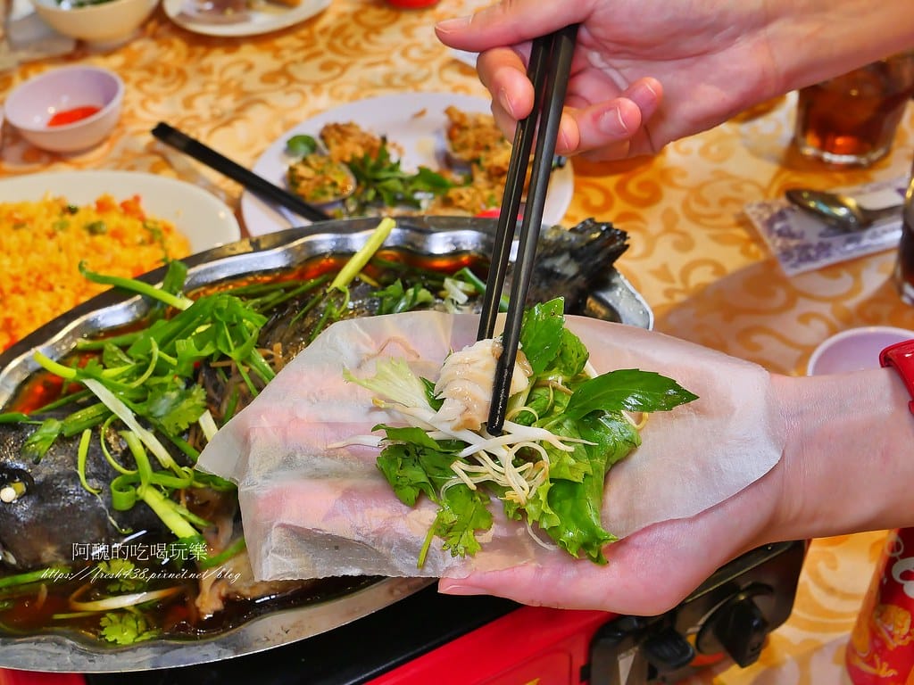 【峴港美食】Huế Xưa Nhà Hàng & Cafe(老地方餐廳),古色古香的庭園餐廳。(#4045678788) - 第27張圖 22