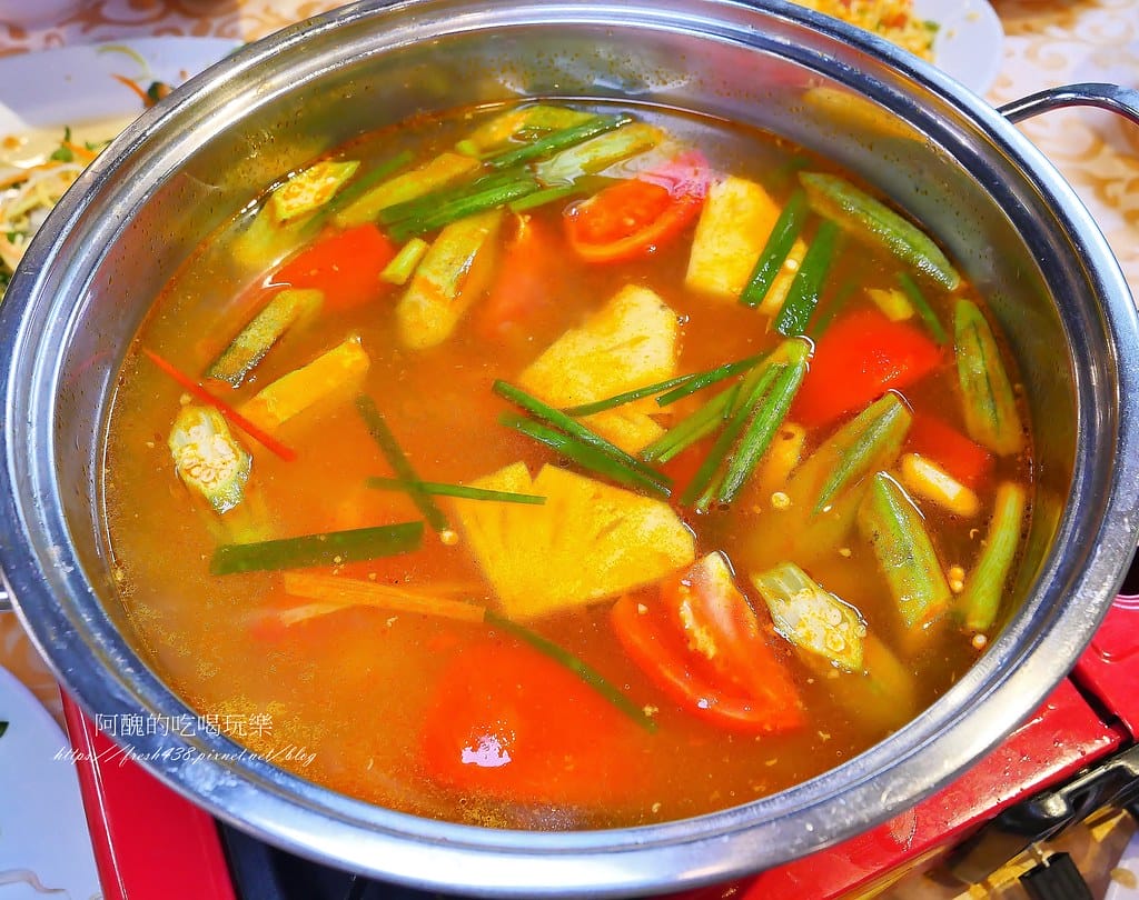 【峴港美食】Huế Xưa Nhà Hàng & Cafe(老地方餐廳),古色古香的庭園餐廳。(#4045678788) - 第32張圖 27