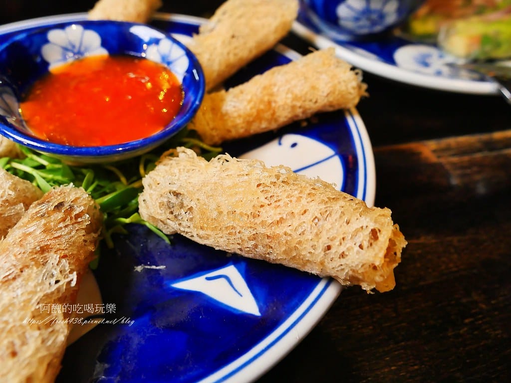 【越南美食】Lê Bá Truyền II Garden Restaurant,日式建築超吸睛,會安風味餐,必吃高樓麵(Cao lầu)。 - 第18張圖 12