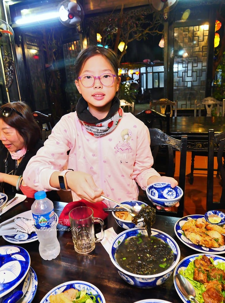 【越南美食】Lê Bá Truyền II Garden Restaurant,日式建築超吸睛,會安風味餐,必吃高樓麵(Cao lầu)。 - 第27張圖 15-5