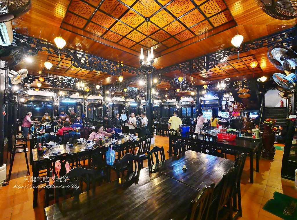 【越南美食】Lê Bá Truyền II Garden Restaurant,日式建築超吸睛,會安風味餐,必吃高樓麵(Cao lầu)。 - 第9張圖 4