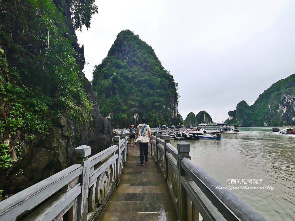 【北越景點】Hang Sung Sot(驚訝洞)、Ti Top Island(英雄島),下龍灣必遊的景點。 - 第24張圖 21