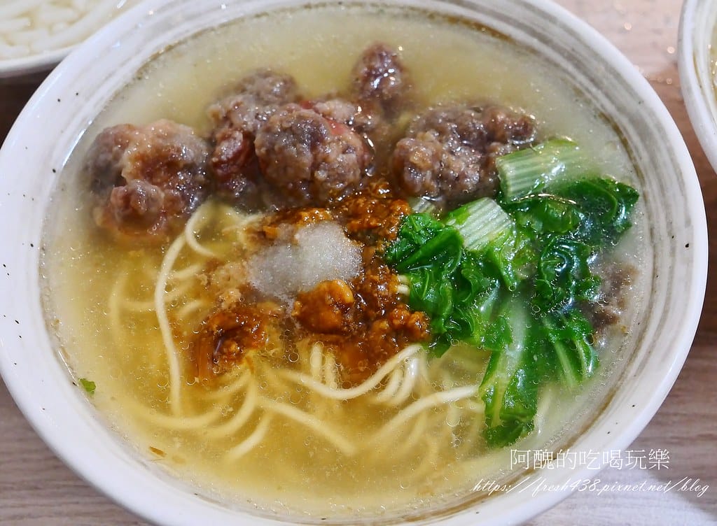 【新店區美食】新店區早午餐、晚餐、宵夜吃什麼?七張米粉湯等您來嘗鮮。 - 第24張圖 26