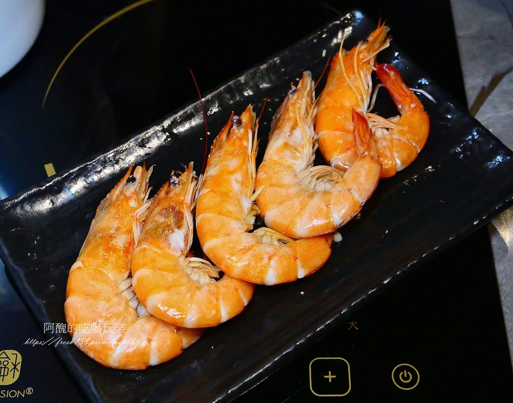 【台北美食】一緒 旭鍋，中山宵夜火鍋，能吃到居酒屋菜色的火鍋