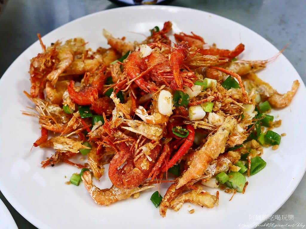 【新北美食】烏來i客棧,平價美味的餐廳,大推山鱸魚及白斬雞! 【新北美食】烏來i客棧,平價美味的餐廳,大推山鱸魚及白斬雞!