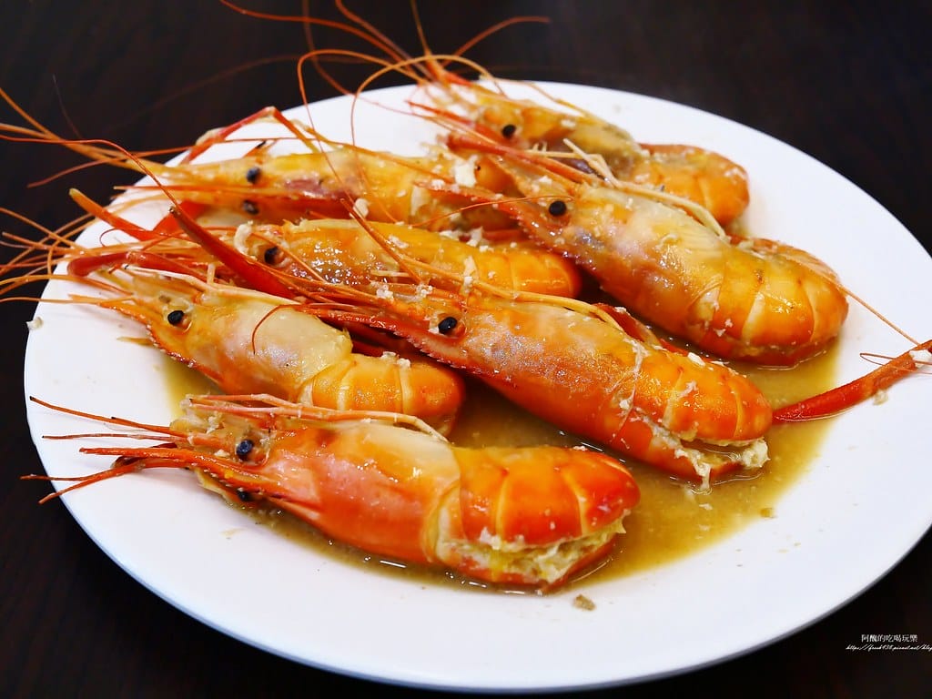 【台北美食】蝦之城活蝦餐廳,西門町必吃活蝦料理。 【台北美食】蝦之城活蝦餐廳,西門町必吃活蝦料理。