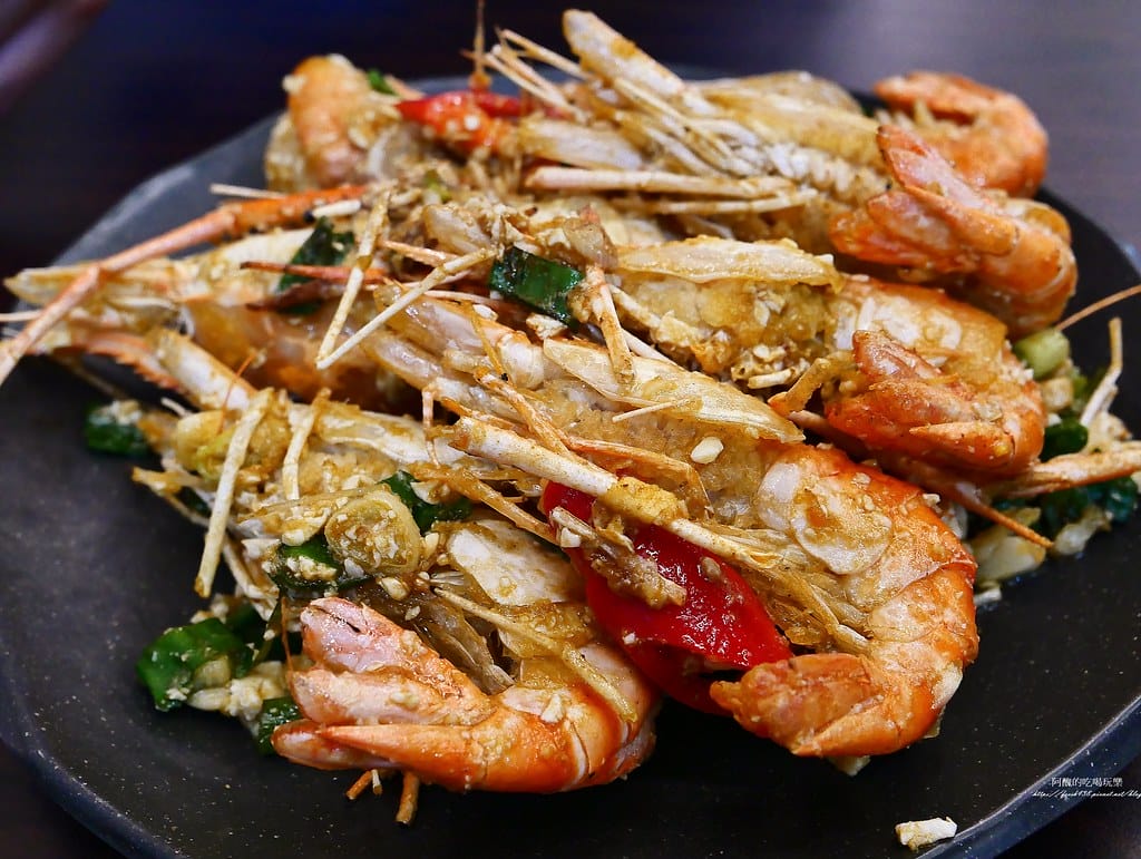 【台北美食】蝦之城活蝦餐廳,西門町必吃活蝦料理。 【台北美食】蝦之城活蝦餐廳,西門町必吃活蝦料理。