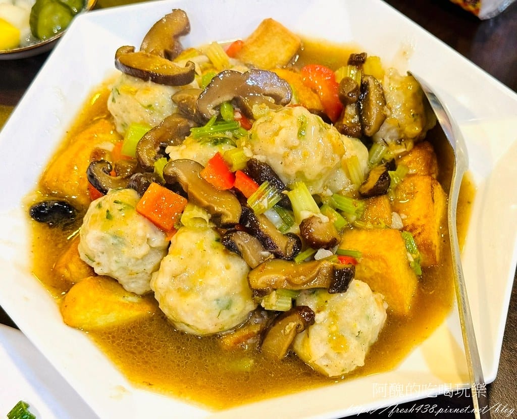 【新北美食】阿不拉海鮮快炒，樹林平價海鮮餐廳，生意超級好。