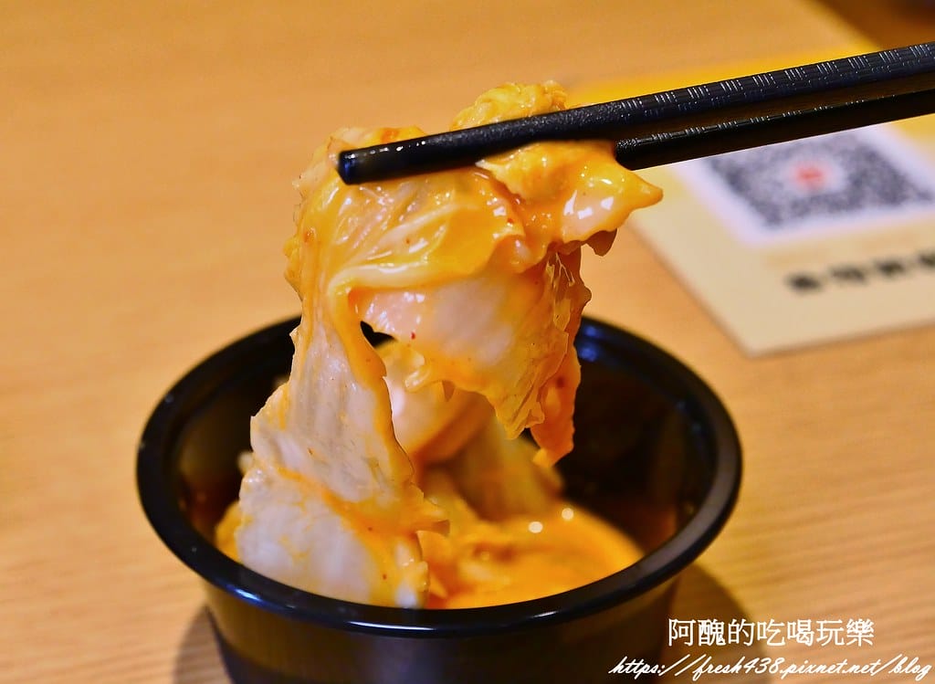 【桃園美食】集英會牛肉麵館-文化店，湯頭濃郁、牛肉大塊，提供