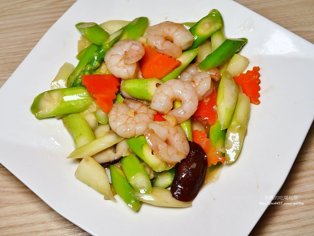 【台北美食】好饗吃茶餐廳，中正區港式茶餐廳，隱藏版美食，內行