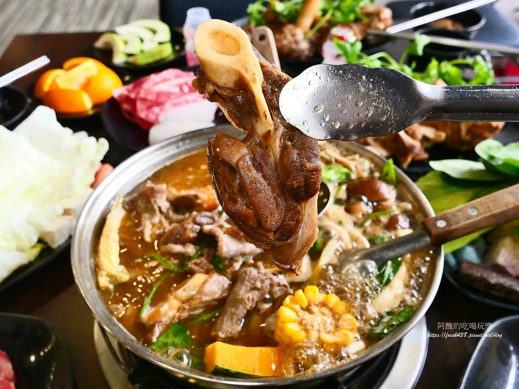 【樹林美食】羊霸天下-樹林店，羊肉爐吃到飽餐廳，各樣鮮美食材