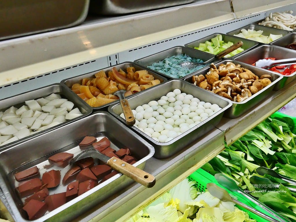 【樹林美食】羊霸天下-樹林店，羊肉爐吃到飽餐廳，各樣鮮美食材