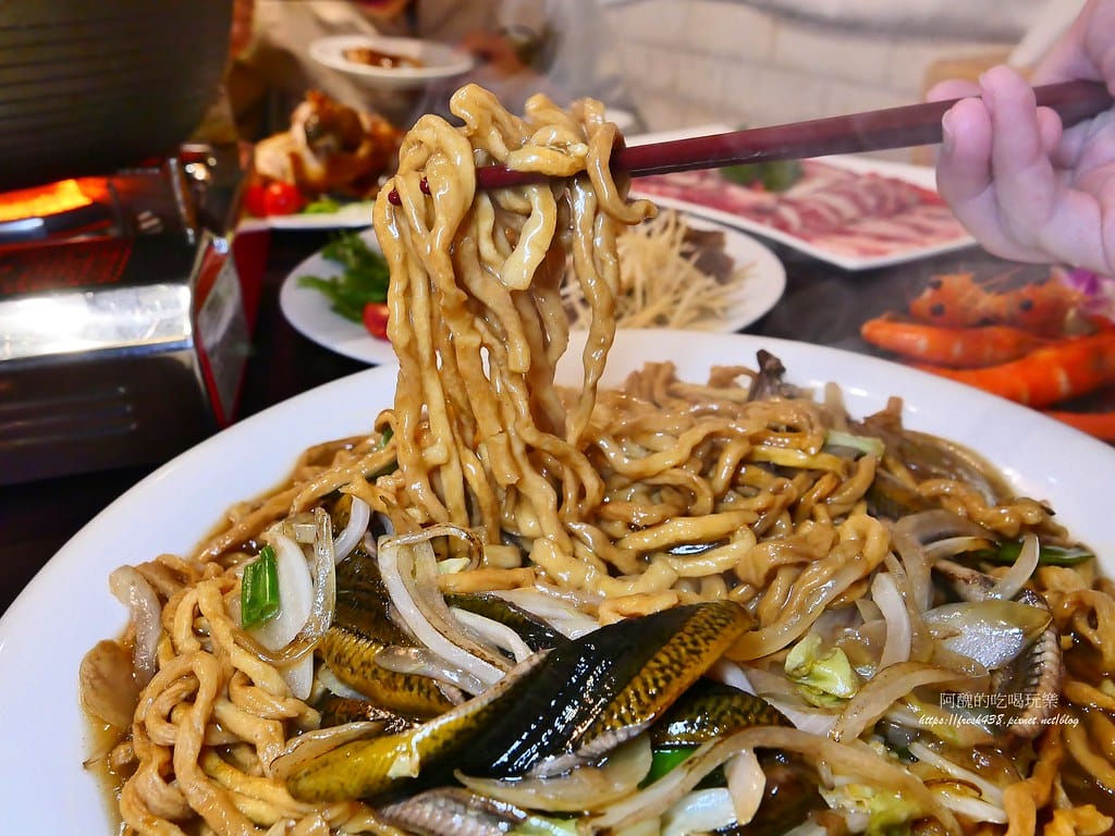 【台北美食】老睦家,知名台菜料理,必吃炒鱔魚、汕頭沙茶火鍋, 【台北美食】老睦家,知名台菜料理,必吃炒鱔魚、汕頭沙茶火鍋,