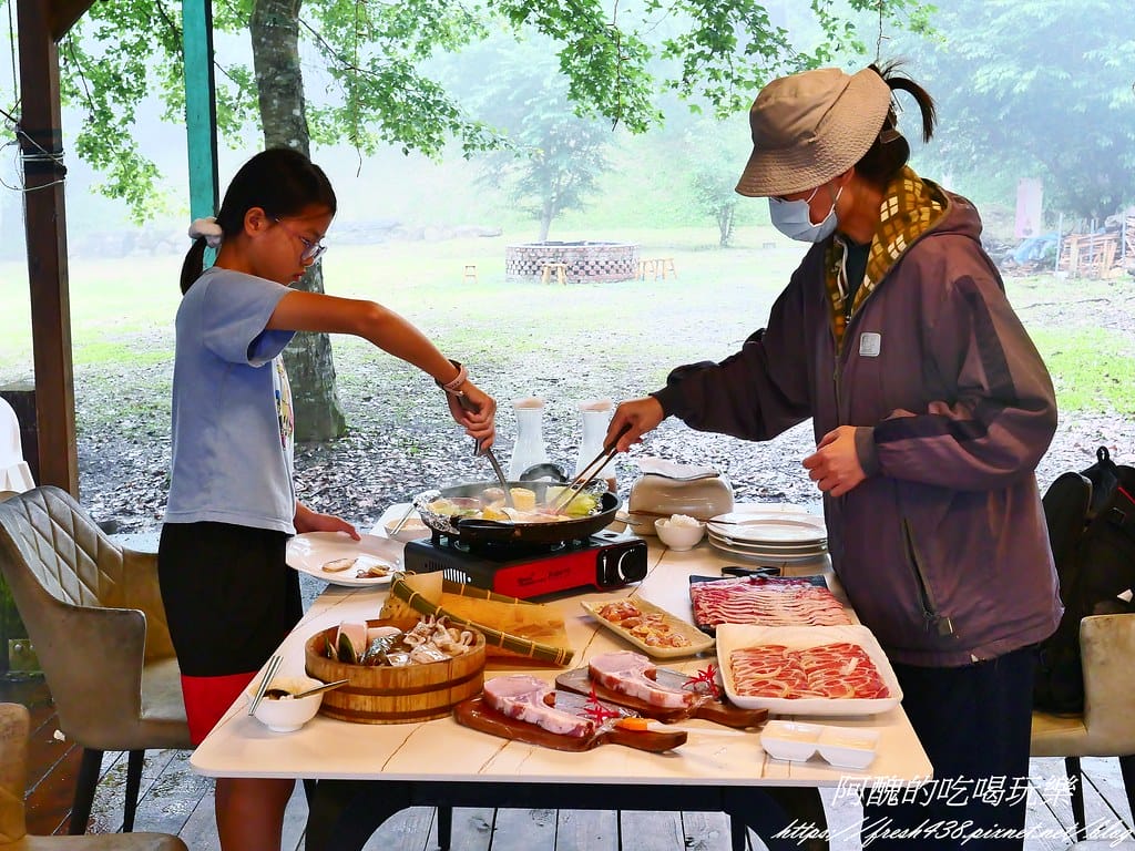 免搭帳+無敵景觀!新竹「愛上喜翁」懶人露營,一泊三食超享受! 免搭帳+無敵景觀!新竹「愛上喜翁」懶人露營,一泊三食超享受!