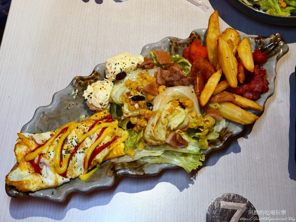 【林口早午餐推薦】拿靠早午餐｜餐點選擇豐富，CP值爆棚！