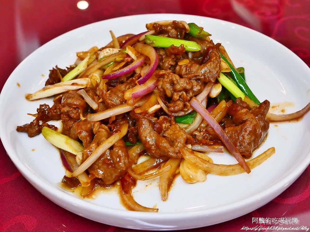 【小巨蛋中餐推薦】皇宴天成精緻中式料理｜聚餐首選，道地川味菜