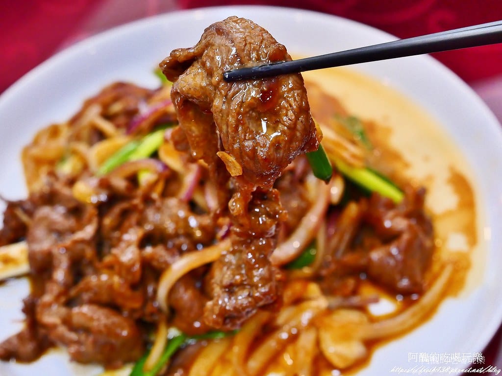 【小巨蛋中餐推薦】皇宴天成精緻中式料理｜聚餐首選，道地川味菜