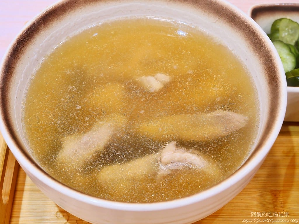 【中和雞湯推薦】享雞湯在地人最愛！中和必喝溫潤系雞湯、平價補