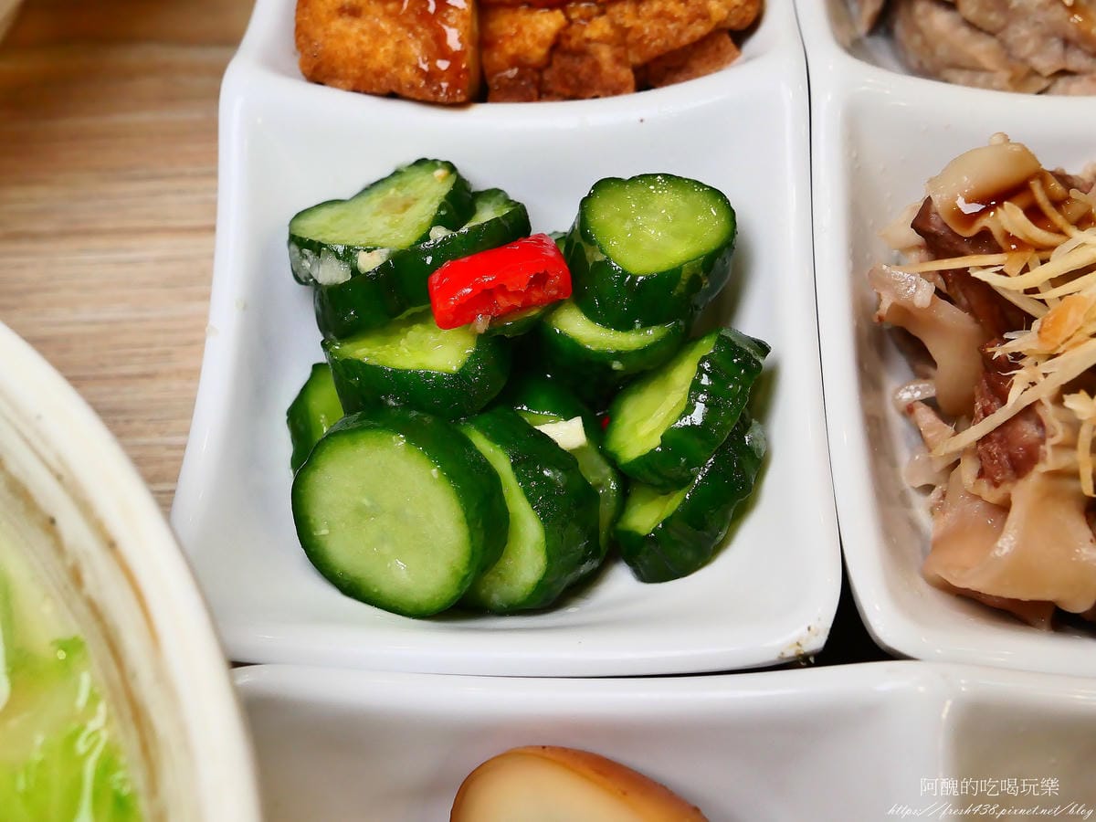 中和米粉湯｜在地人最愛的消夜美食！必點小菜與營業時間一次看