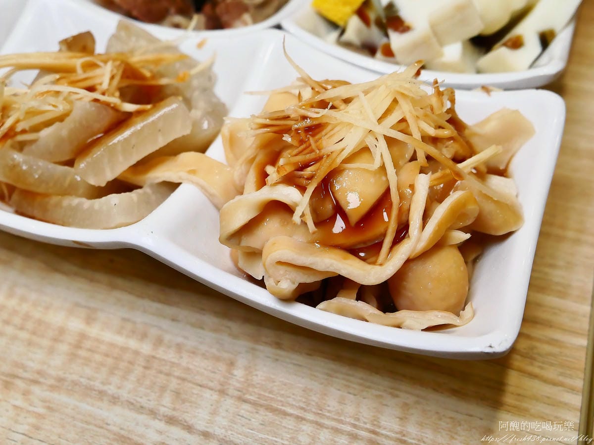 中和米粉湯｜在地人最愛的消夜美食！必點小菜與營業時間一次看