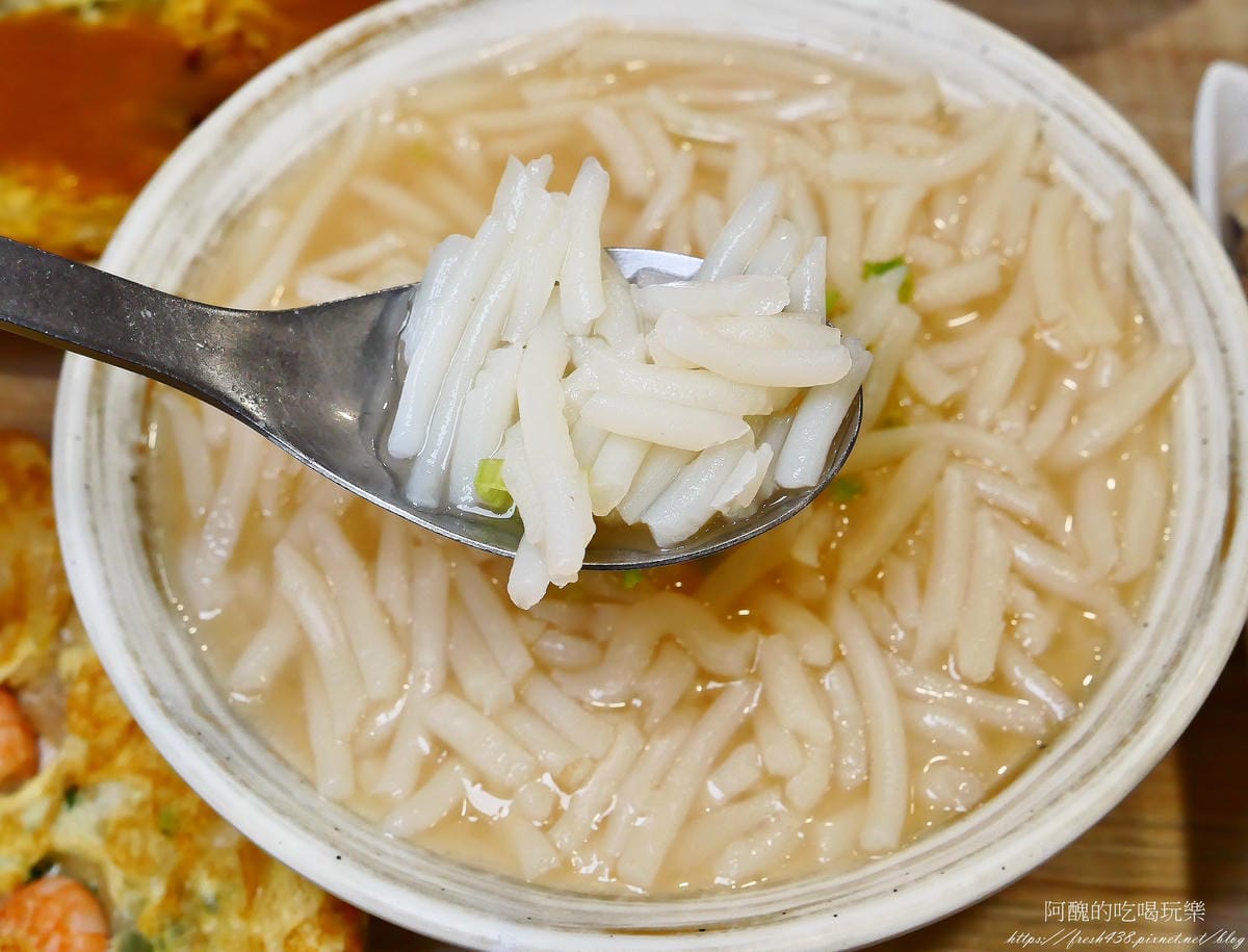 中和米粉湯｜在地人最愛的消夜美食！必點小菜與營業時間一次看
