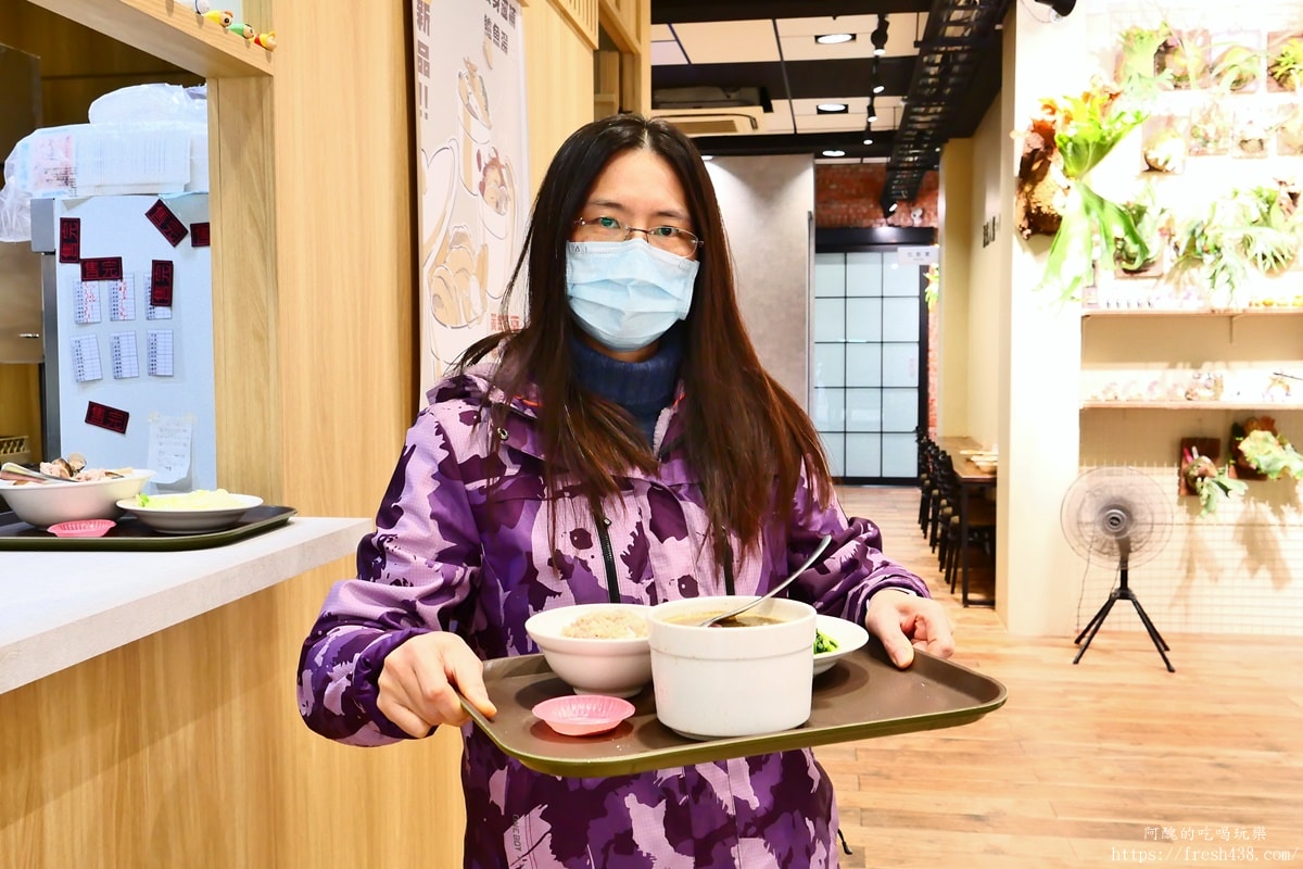 元氣十盅中壢店｜原台G創始店二代傳承，蒸煮雞湯食補美容推薦