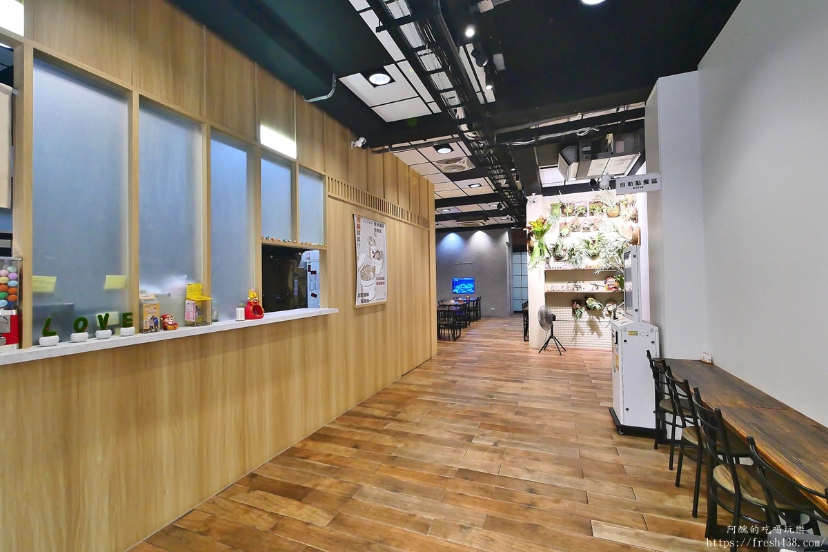元氣十盅中壢店｜原台G創始店二代傳承，蒸煮雞湯食補美容推薦