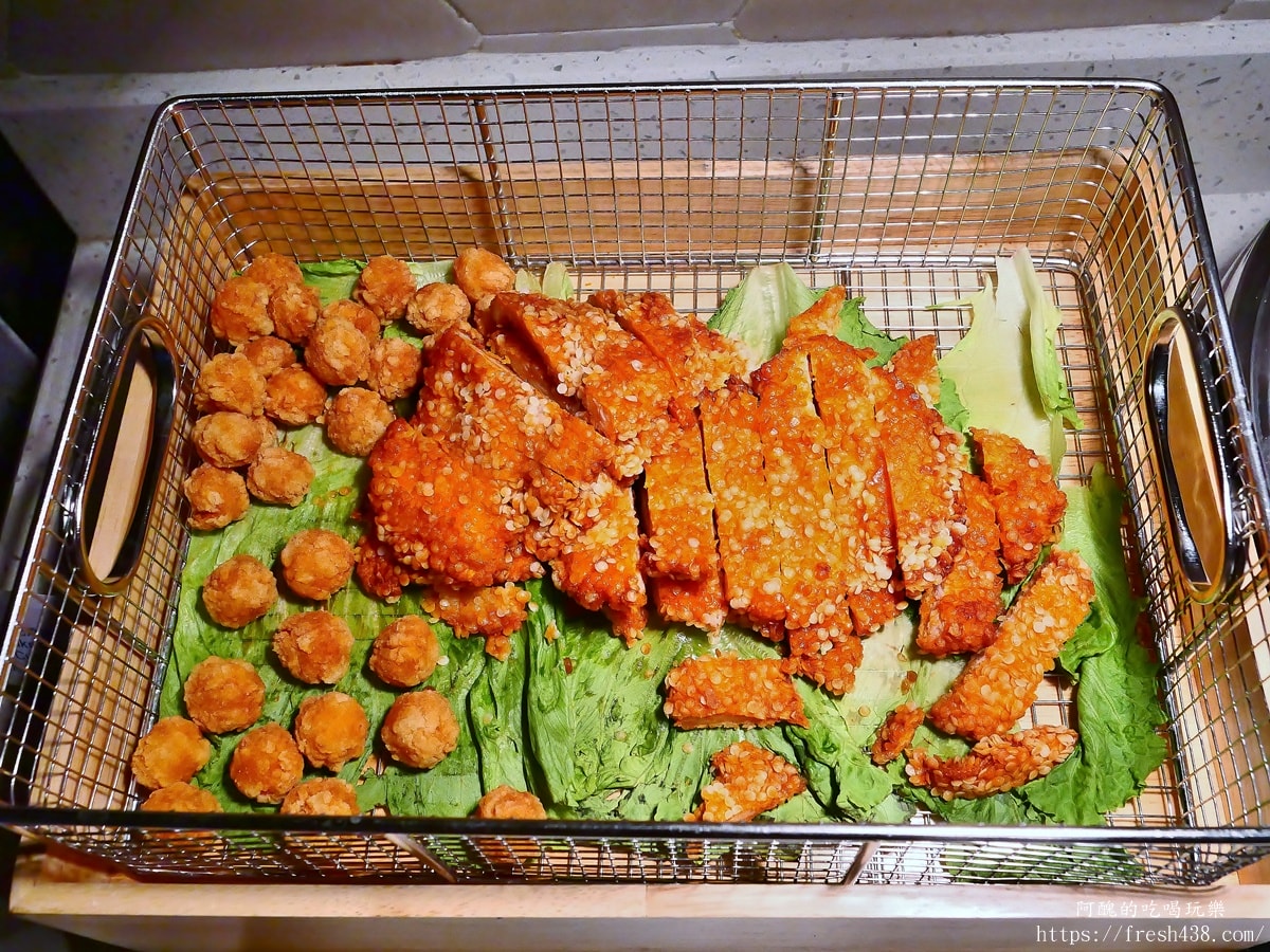 【常德住宿推薦】常德鼎城福捷希爾頓花園酒店開箱，房間舒適、早餐必吃常德米粉