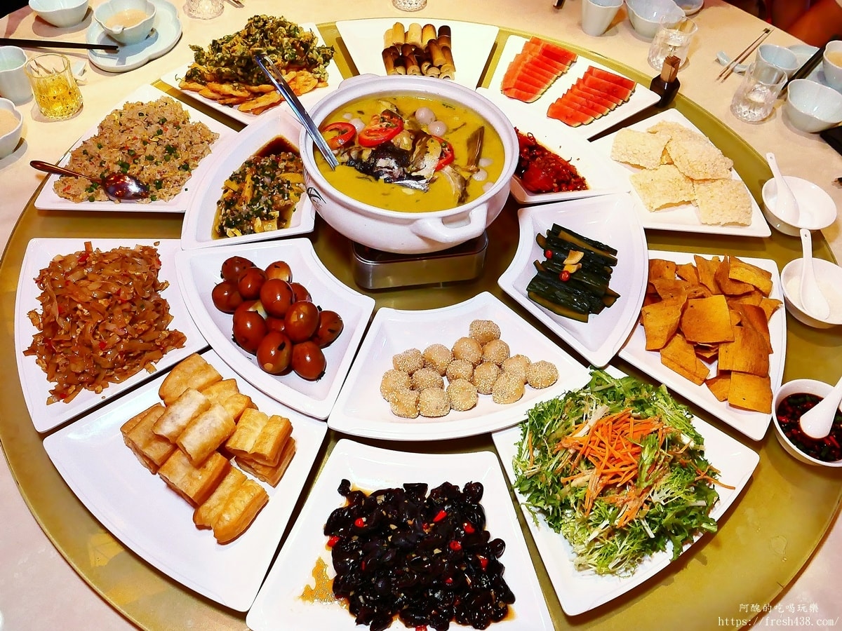 【常德美食推薦】澤雲酒店擂茶宴｜17道菜每人60元人民幣，高CP值必吃餐廳