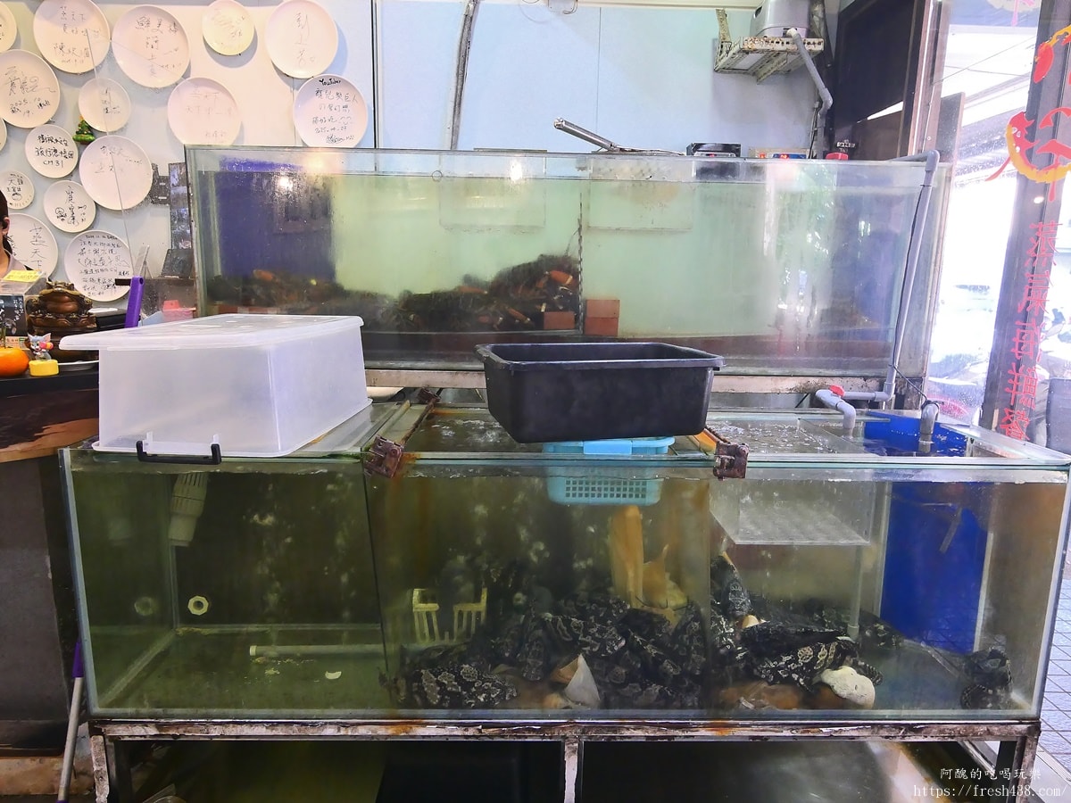 2026板橋海鮮餐廳推薦｜蒸天下蒸氣火鍋四人極品套餐評價，龍蝦干貝粥必吃