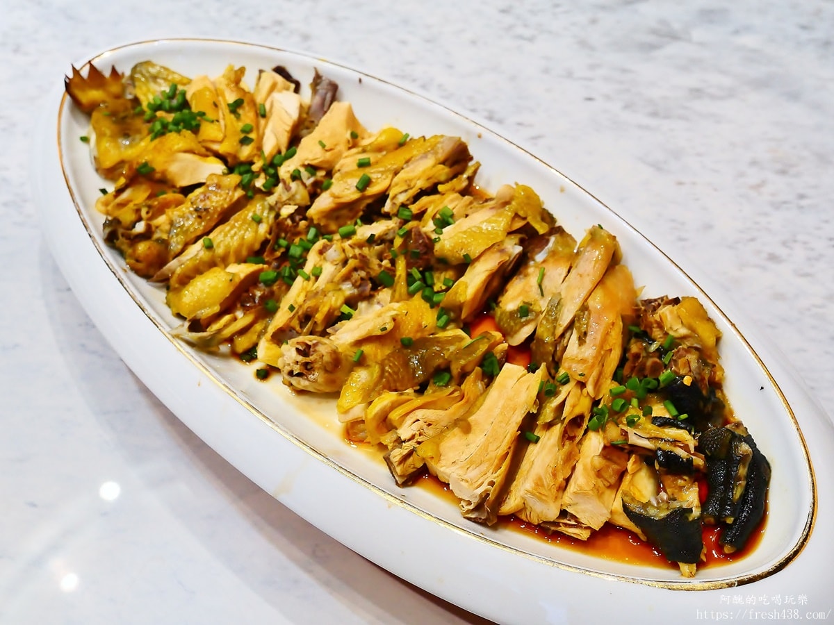 鳳凰古城美食推薦｜印象鳳凰民俗餐廳：道地湘菜、團體包廂餐廳首選