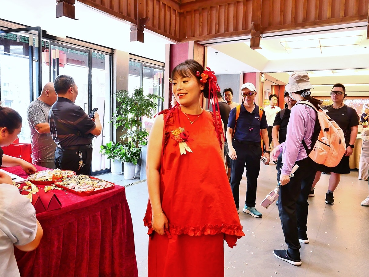 鳳凰古城美食推薦｜印象鳳凰民俗餐廳：道地湘菜、團體包廂餐廳首選