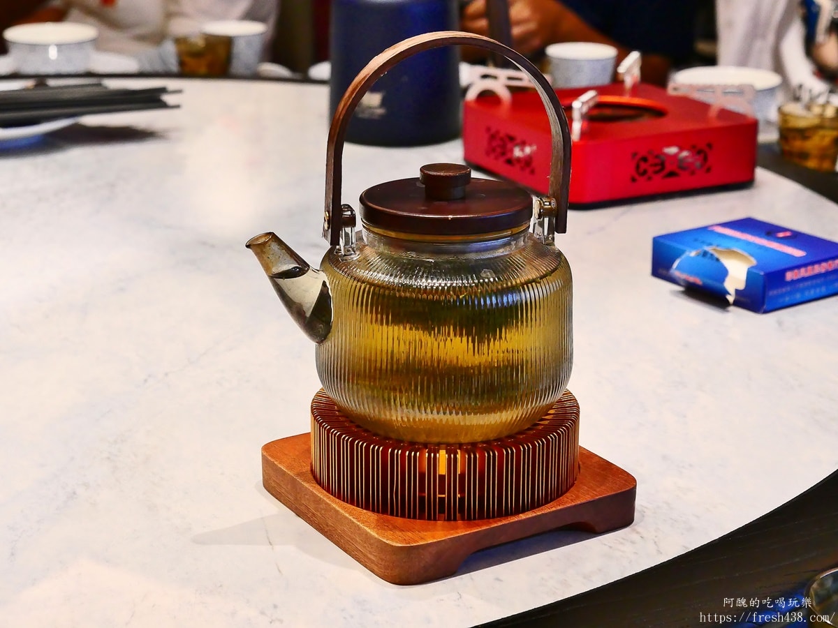 鳳凰古城美食推薦｜印象鳳凰民俗餐廳：道地湘菜、團體包廂餐廳首選