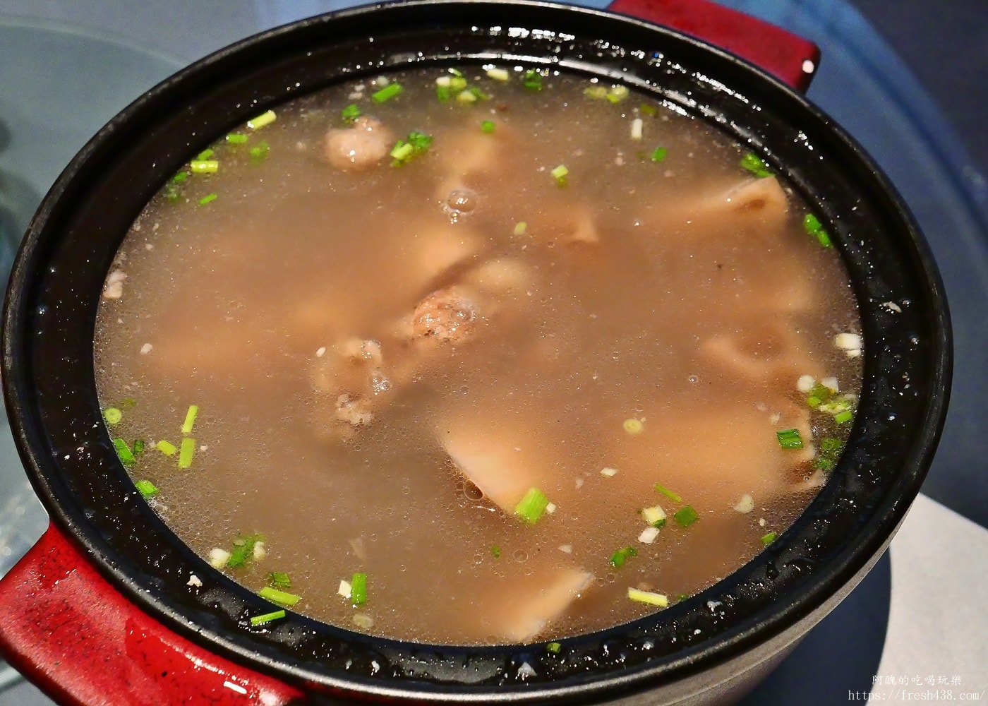 張家界美食推薦|鯢童餐廳娃娃魚必吃!土家族迎賓對歌體驗+包廂菜色完整開箱 - 第26張圖 張家界美食推薦|鯢童餐廳娃娃魚必吃!土家族迎賓對歌體驗+包廂菜色完整開箱