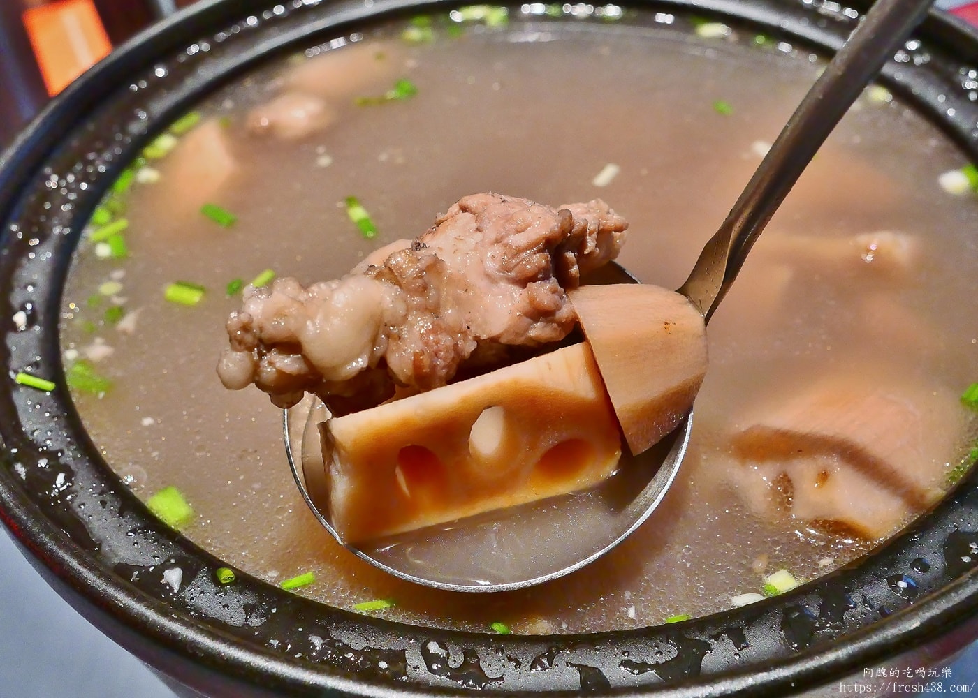 張家界美食推薦|鯢童餐廳娃娃魚必吃!土家族迎賓對歌體驗+包廂菜色完整開箱 - 第27張圖 張家界美食推薦|鯢童餐廳娃娃魚必吃!土家族迎賓對歌體驗+包廂菜色完整開箱