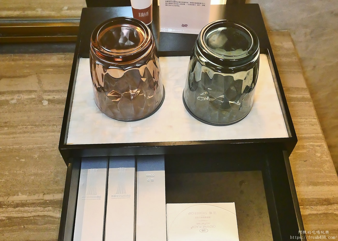 吉首住宿推薦｜湘西皇冠假日酒店開箱：房型設施、氣派大廳與自助早餐評價一次看 Crowne Plaza Xiangxi