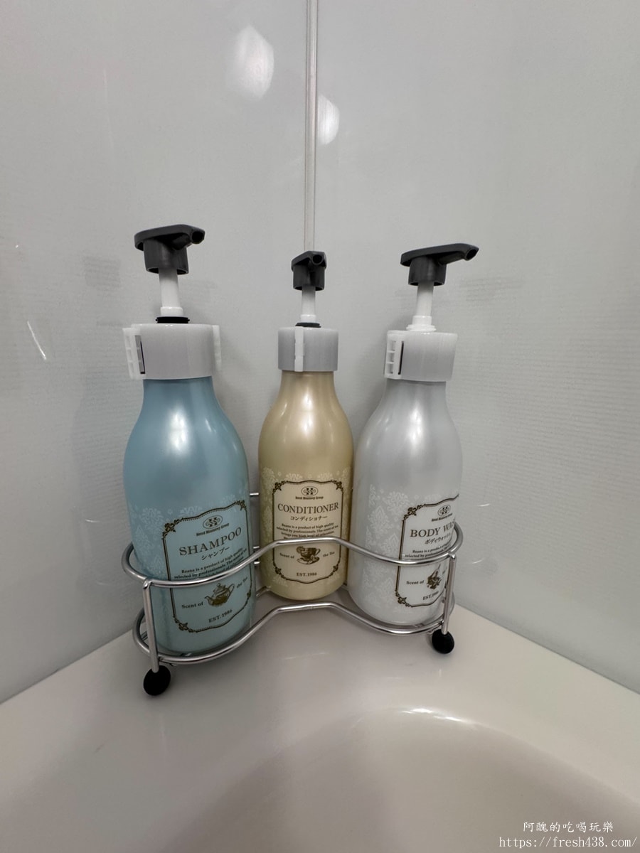 那霸蒙特利拉蘇瑞酒店 Hotel Monterey La Soeur Naha 開箱｜2026翻修評價：國際通入口、縣廳前站2分鐘（原Hotel Rocore Naha）