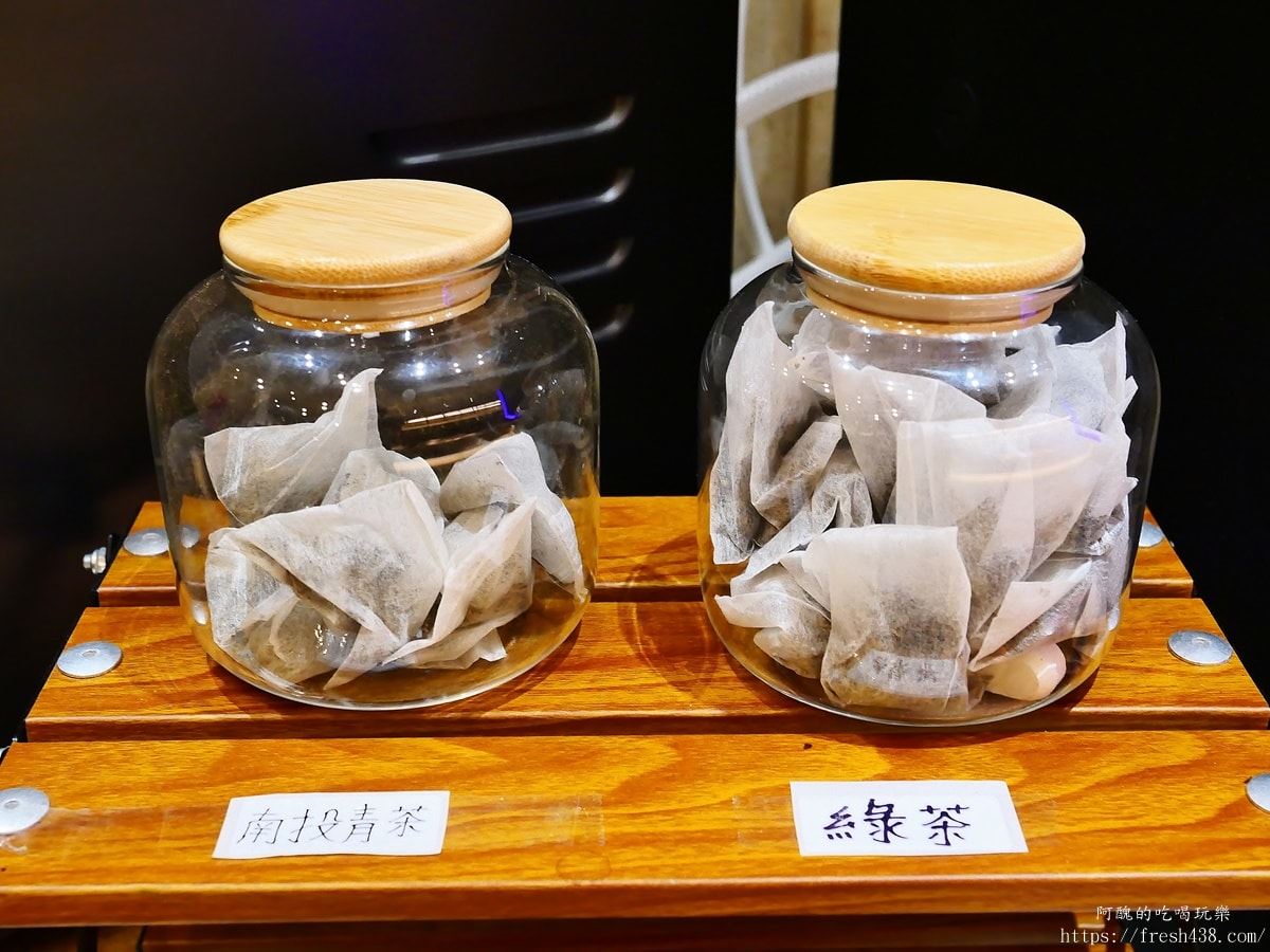 桃園龜山火鍋推薦｜饗樂鍋自助吧蔬菜吃到飽，福容徠旅高CP值海陸套餐必吃