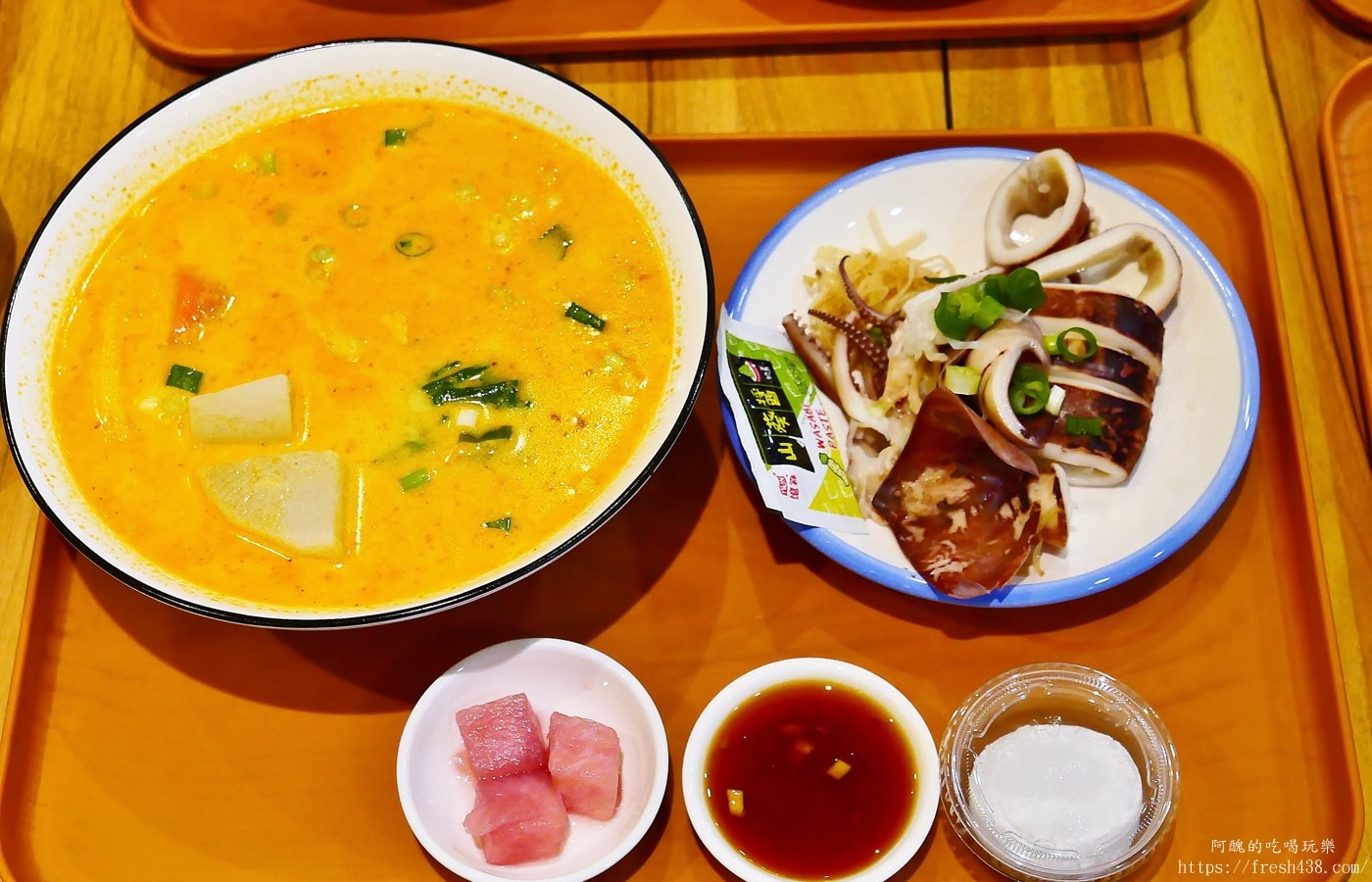 板橋美食推薦｜花山家台麵小館 高CP值麵店、必吃小菜與免費冬瓜茶