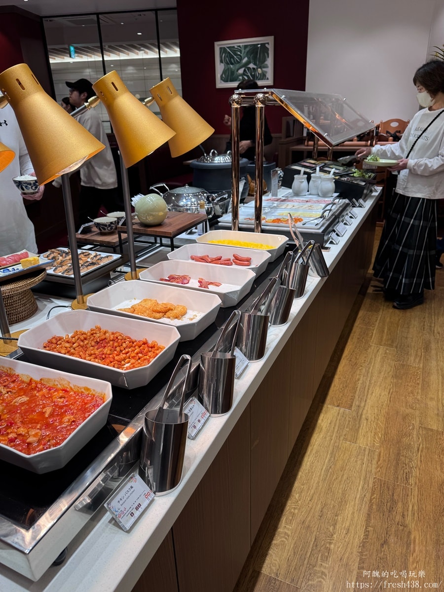 那霸蒙特利拉蘇瑞酒店 Hotel Monterey La Soeur Naha 開箱｜2026翻修評價：國際通入口、縣廳前站2分鐘（原Hotel Rocore Naha）